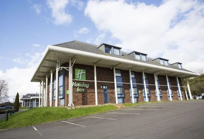 Eitan Eldar - EEH Ventures: Holiday Inn Luton